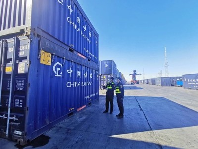 石河子海關全力保障“鐵路快通”中亞班列順利通關，助力國內貿易代理發展